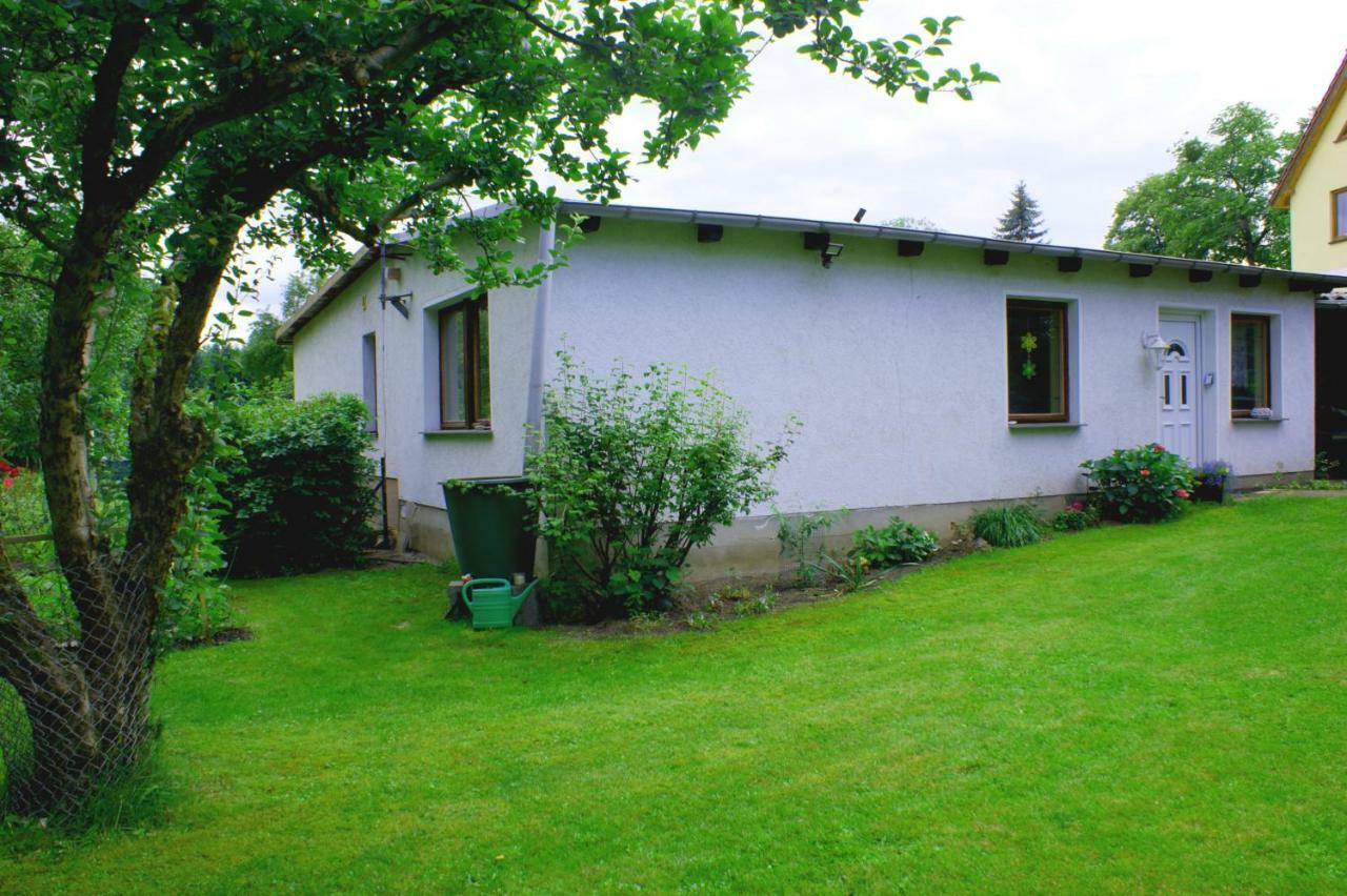Vila Ferien Am Hegensteinbach Fürstenberg-Havel Exteriér fotografie